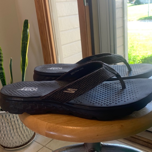 Skechers | Shoes | Sketchers Mens Goga 